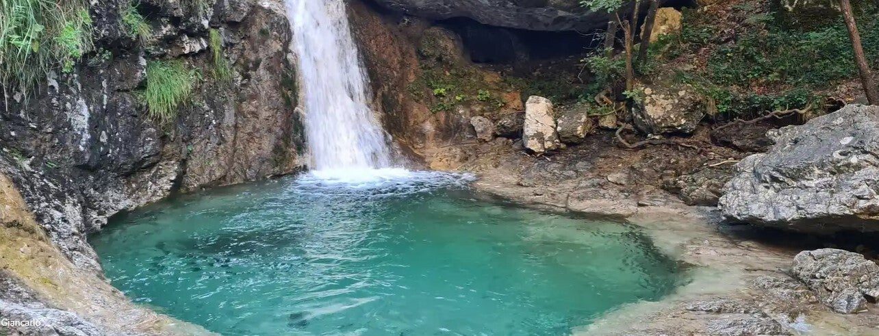 Le Pozze di Erve: piscine naturali di acqua turchese tra le rocce